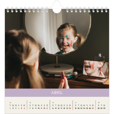 Calendário quadrado — Capítulos pastel [Abril]