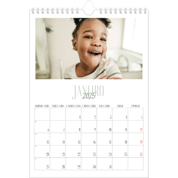 Calendário fotográfico A4 — Tipografia mista