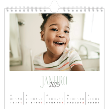 Calendário fotográfico quadrado — Tipografia mista