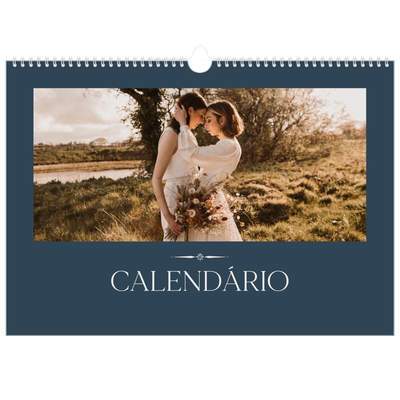 Calendário A3 Horizontal — Ardósia e serifas [capa]
