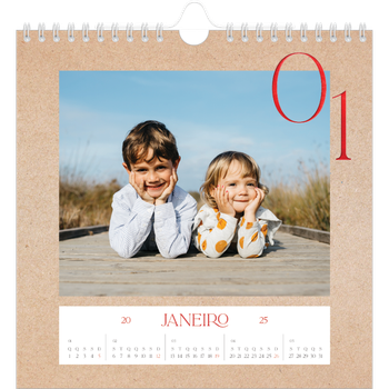 Calendário fotográfico quadrado — Toques de vermelho