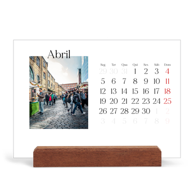 Calendário de mesa com suporte em madeira - horizontal  — O meu diário de viagem [Abril]