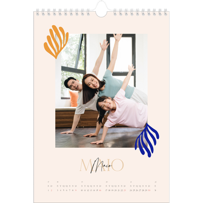 Calendário fotográfico A4 — Coral minimalista [Maio]