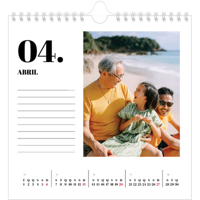 Calendário quadrado — Serif e momentos [Abril]