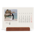 Calendário de mesa com suporte em madeira - horizontal  — Iniciais em flor [Fevereiro]