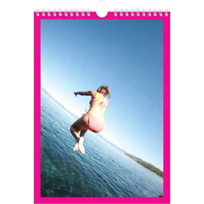 Calendário fotográfico A4 — Brilhante e arrojado [capa]