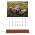 Calendário de mesa com suporte em madeira - vertical  — Escapadinha infinita [capa]