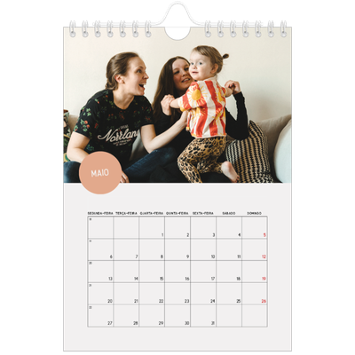 Calendário A5 — Autocolante de fotografia [capa]