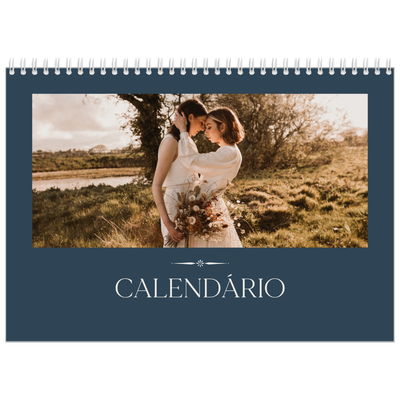 Calendário A4 duplo — Ardósia e serifas [capa]