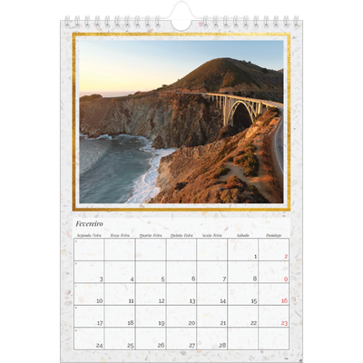Calendário fotográfico A4 — Moldura de mármore dourada [Fevereiro]
