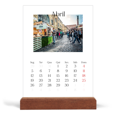 Calendário de mesa com suporte em madeira - vertical  — O meu diário de viagem [Abril]