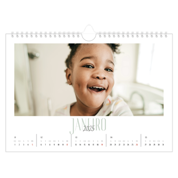 Calendário de Fotografias A4 Paisagem — Tipografia mista