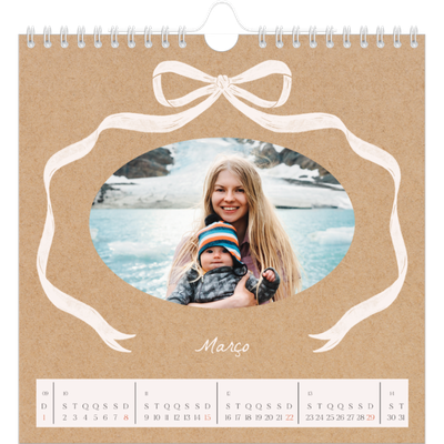 Calendário quadrado — Papel kraft e laço [Março]