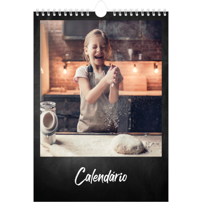 Calendário fotográfico A4 — Estilo de quadro-negro [capa]