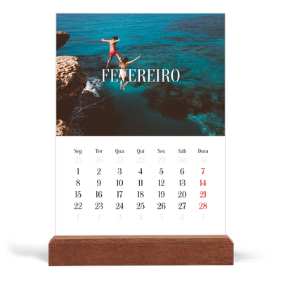 Calendário de mesa com suporte em madeira - vertical  — Escapadinha infinita [Fevereiro]