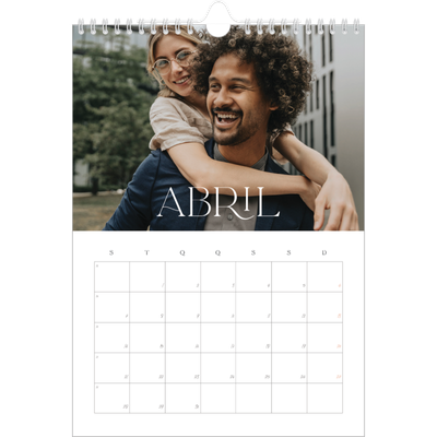 Calendário fotográfico A4 — Maior que a vida [Abril]