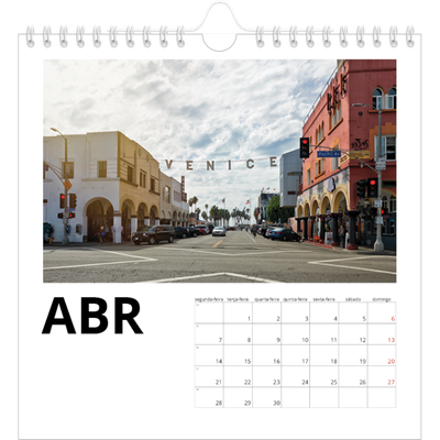 Calendário quadrado — White space [Abril]
