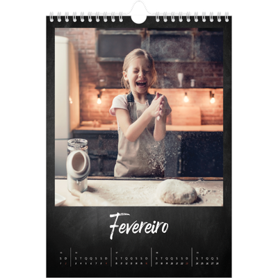 Calendário fotográfico A4 — Estilo de quadro-negro [Fevereiro]
