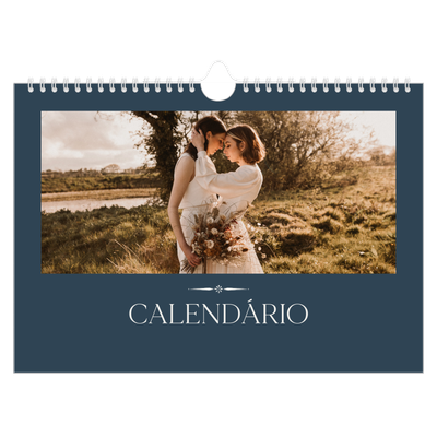Calendário A4 horizontal — Ardósia e serifas [capa]