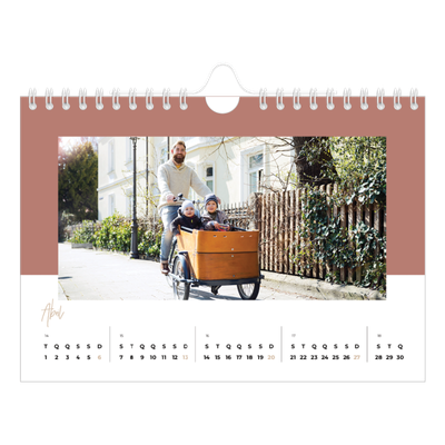 Calendário A5 horizontal — Molduras de terra [Abril]