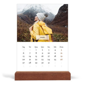 Calendário de mesa com suporte em madeira - vertical — Calendário clássico
