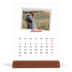 Calendário de mesa com suporte em madeira - vertical  — Assinado a carmim [capa]