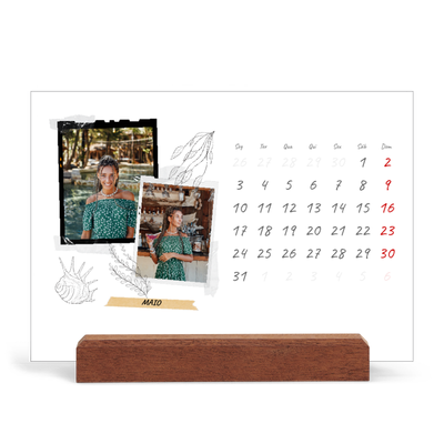 Calendário de mesa com suporte em madeira - horizontal  — Estilo de álbum de recortes [capa]