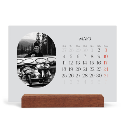 Calendário de mesa com suporte em madeira - horizontal  — A estrada aberta [capa]