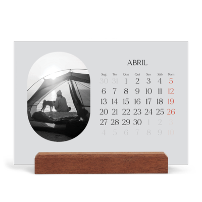 Calendário de mesa com suporte em madeira - horizontal  — A estrada aberta [Abril]