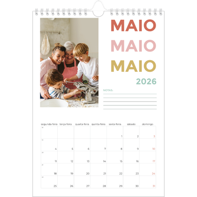 Calendário fotográfico A4 — Tipo de letra colorida [capa]