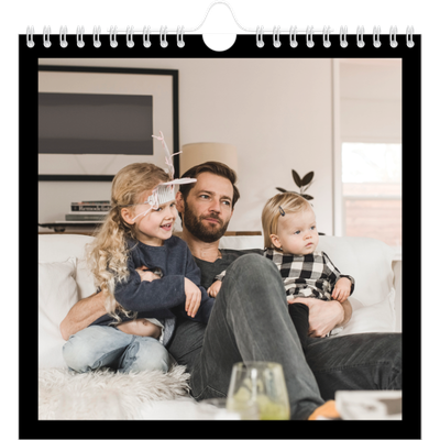 Calendário quadrado — Black margin [capa]