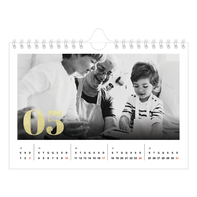 Calendário A5 horizontal — Números grandes com purpurinas [capa]