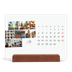 Calendário de mesa com suporte em madeira - horizontal  — Férias na cidade [Abril]