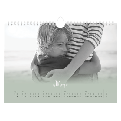 Calendário A4 horizontal — Verde enevoado [Março]