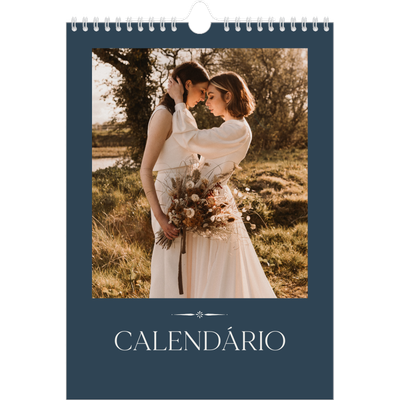 Calendário fotográfico A4 — Ardósia e serifas [capa]