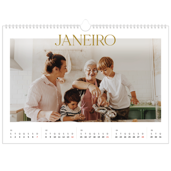 Calendário fotográfico horizontal A3 — Texto dourado grande