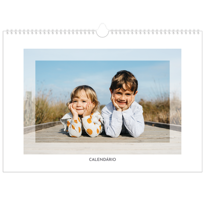 Calendário A3 Horizontal — Moldura transparente [capa]