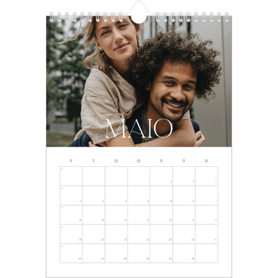 Calendário fotográfico A4 — Maior que a vida [capa]
